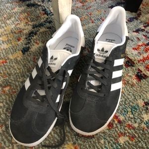 Adidas Gazelles, women’s 9 NWOT